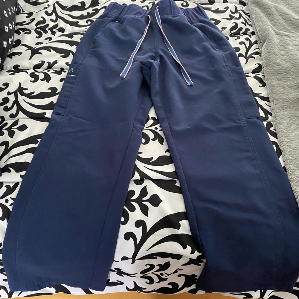 These pants are petite. Look good and super comfy!